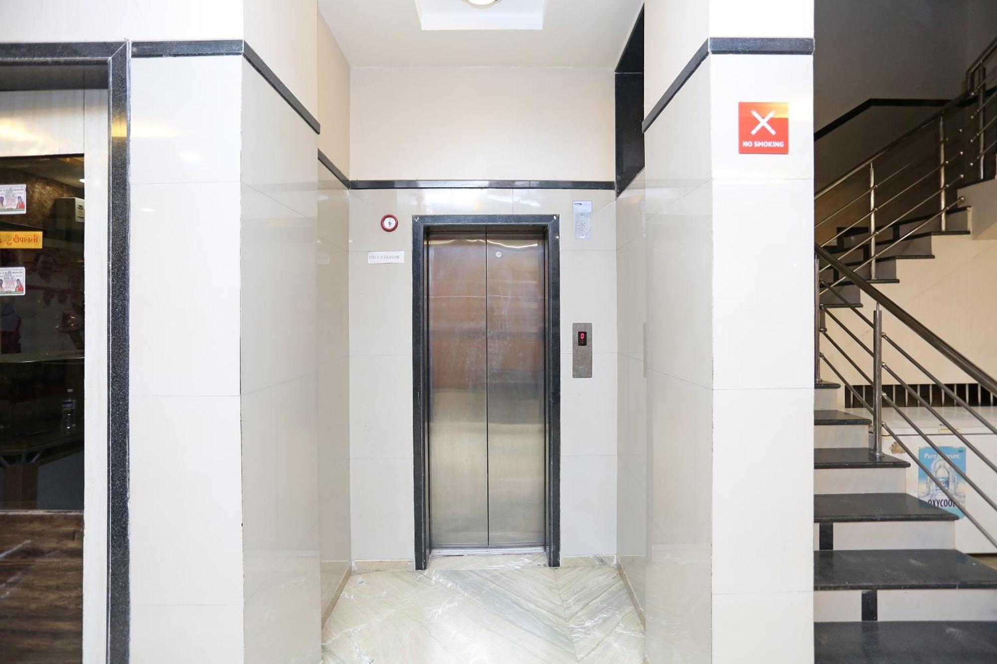 Spot On Hotel Sai Pancham เชอร์ดี ภายนอก รูปภาพ